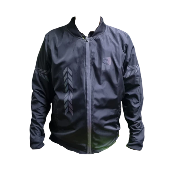 Chaqueta con Logo Reflectivo Cuello Deportivo