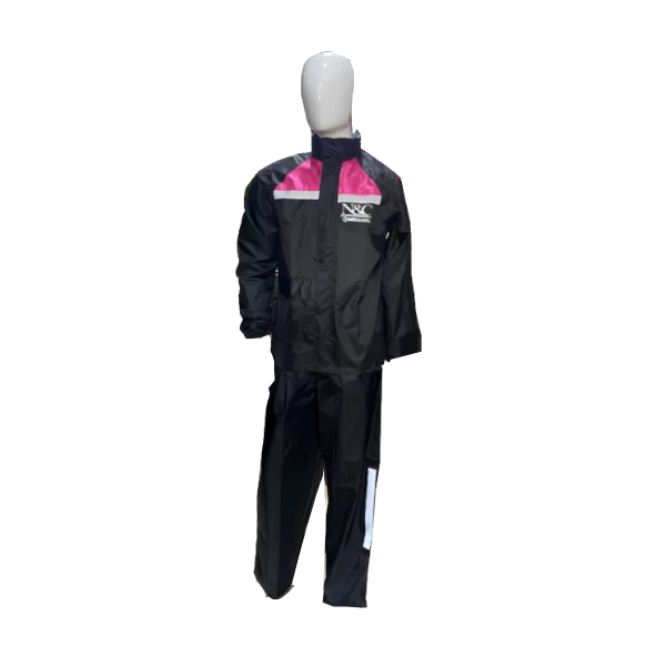 Conjunto Impermeable N&C fucsia